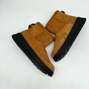 Koolaburra by UGG
Koola Mini Hybrid